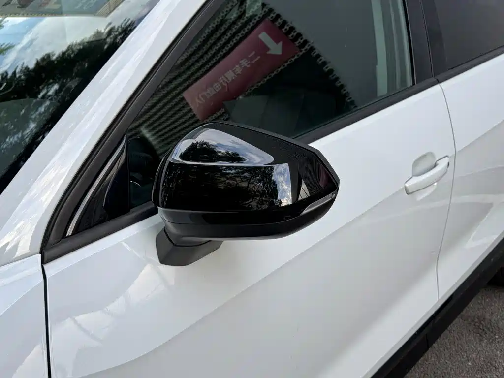 Audi Q2L — миниатюра 8