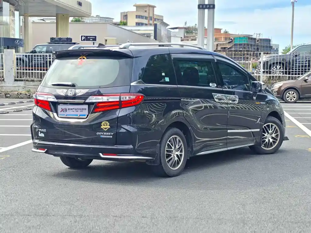 Honda Odyssey — миниатюра 2