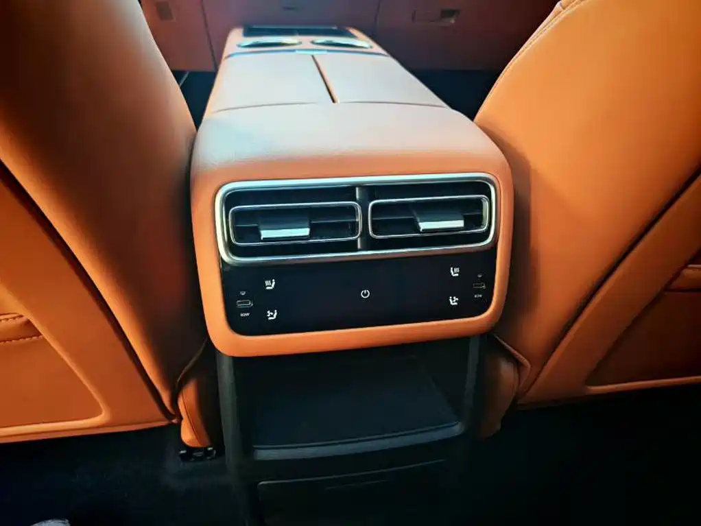 Li Auto Li L6 — миниатюра 8
