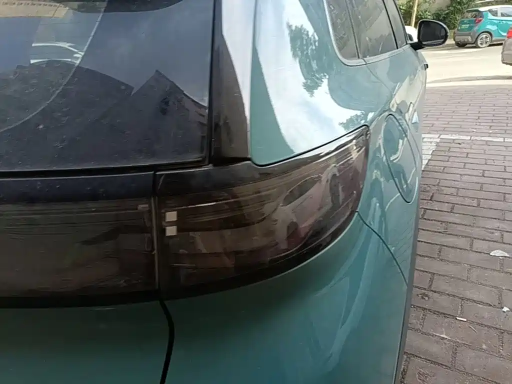 BYD Sealion 05 EV — миниатюра 8