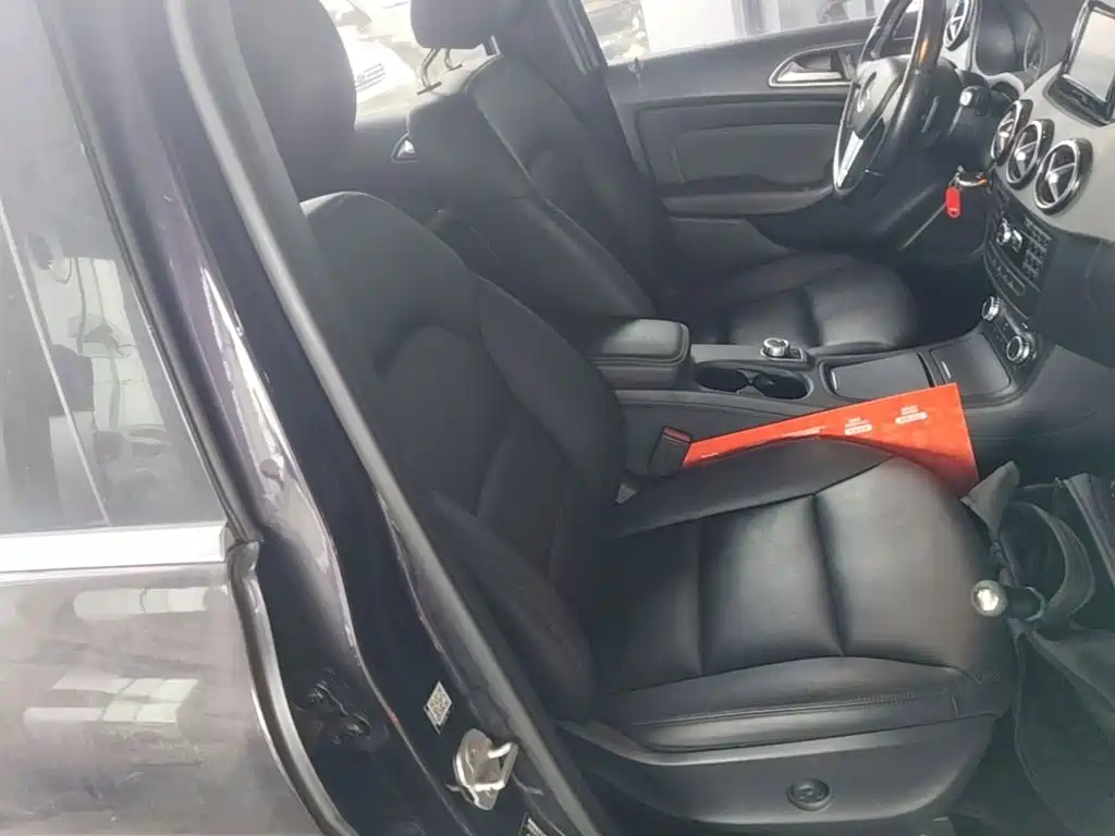 Mercedes-Benz B-Class — миниатюра 25