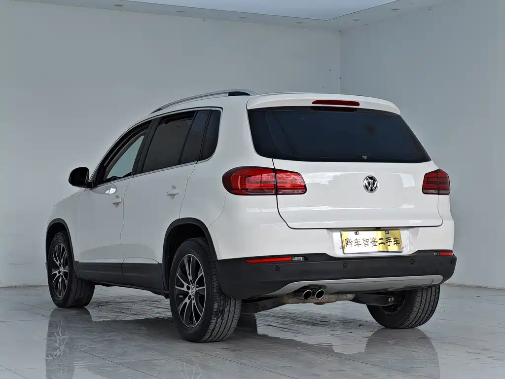 Volkswagen Tiguan — миниатюра 4