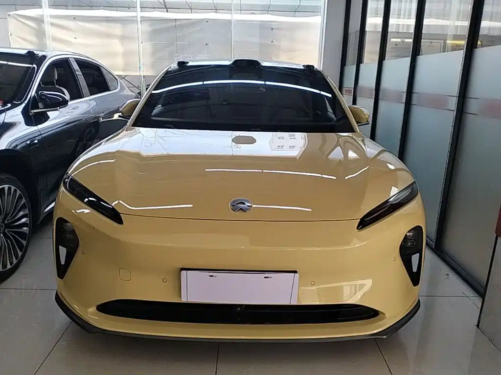 NIO ET5T — миниатюра 3