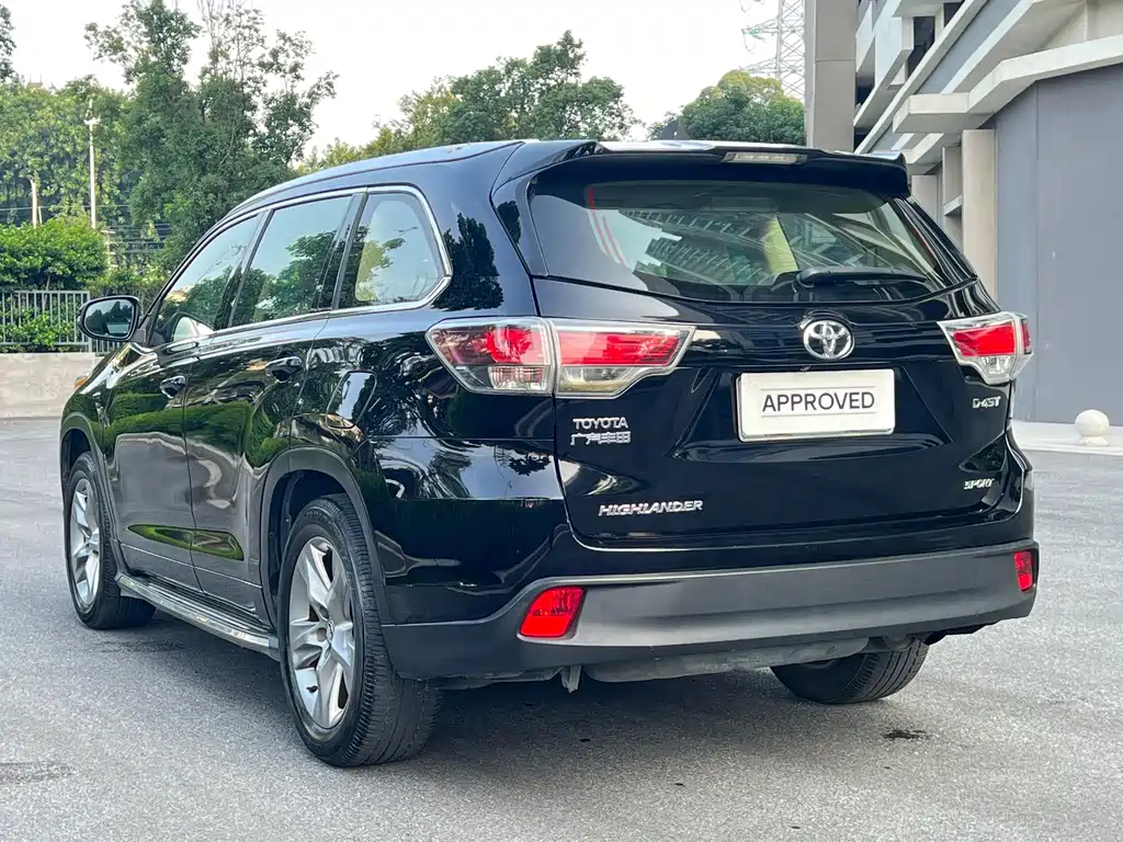 Toyota Highlander — миниатюра 6