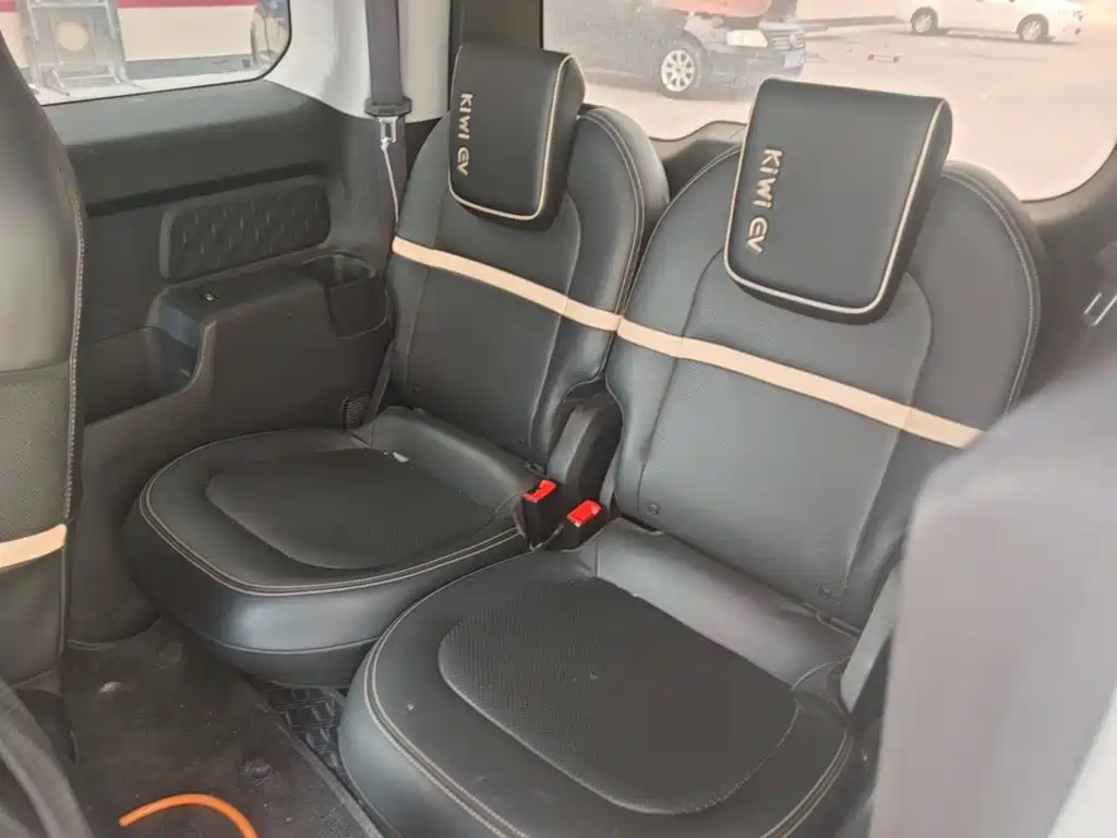 Baojun KiWi EV — миниатюра 17