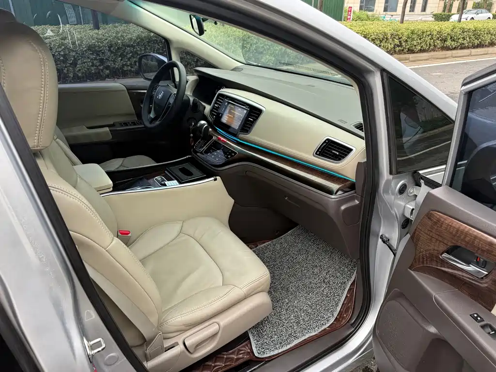 Honda Odyssey — миниатюра 13