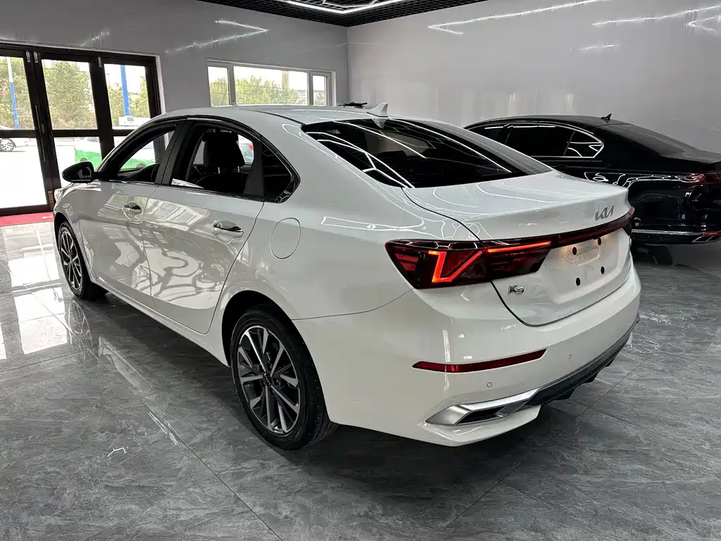Kia K3 — миниатюра 4