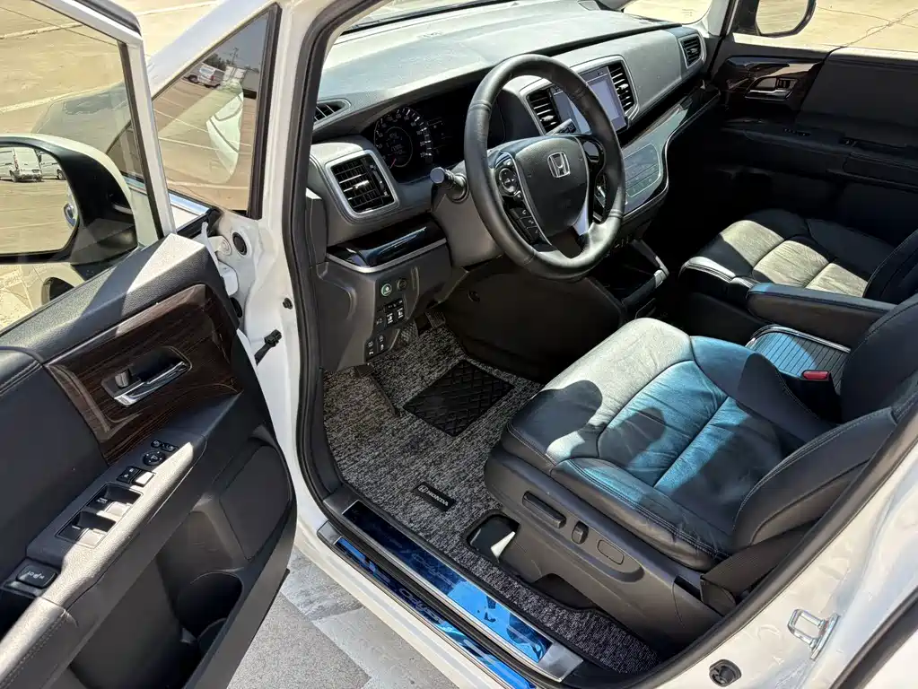 Honda Odyssey — миниатюра 18
