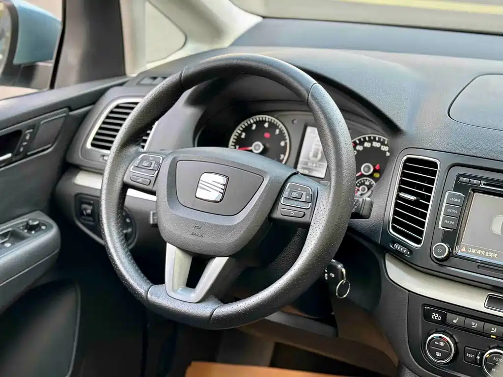 SEAT Alhambra — миниатюра 26