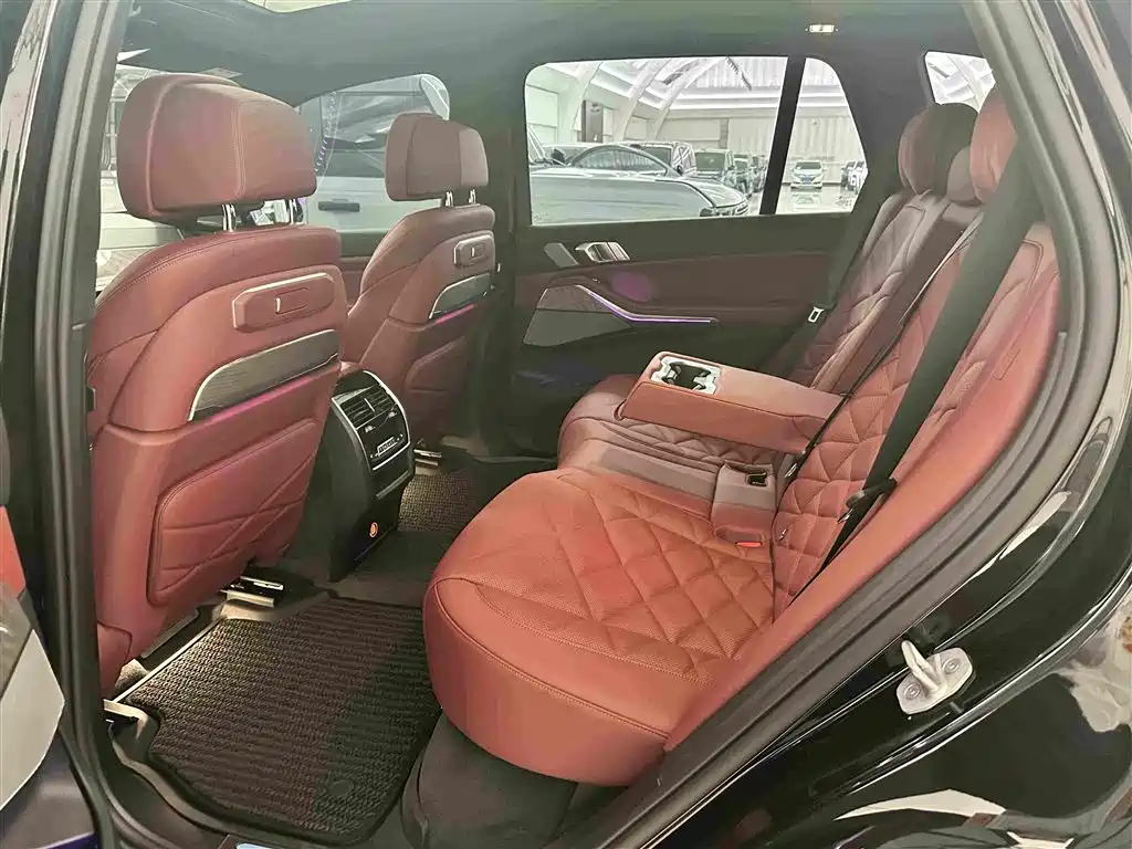 BMW X5 — миниатюра 13