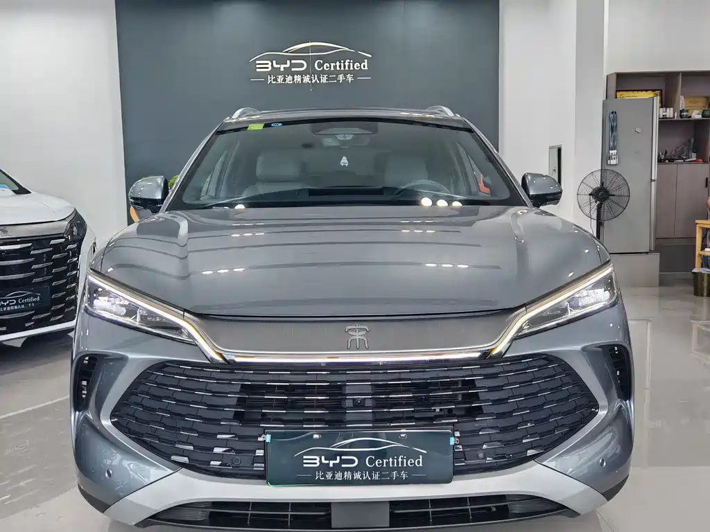 BYD L DM-i — миниатюра 4