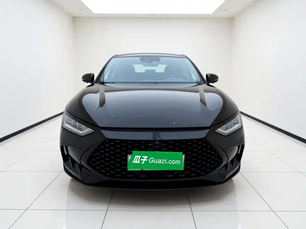BYD Han — миниатюра 2