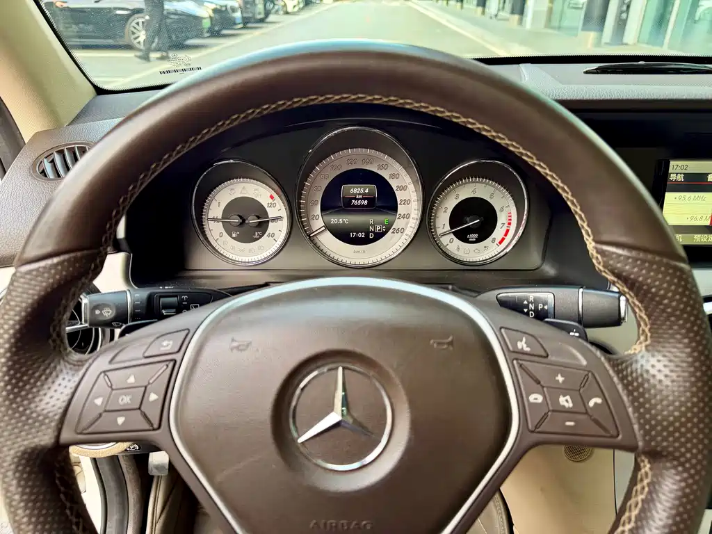 Mercedes-Benz GLK-Class — миниатюра 5