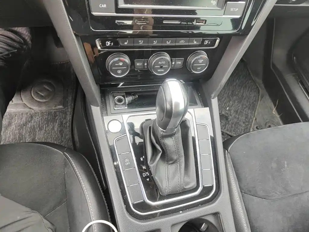 Volkswagen CC — миниатюра 14