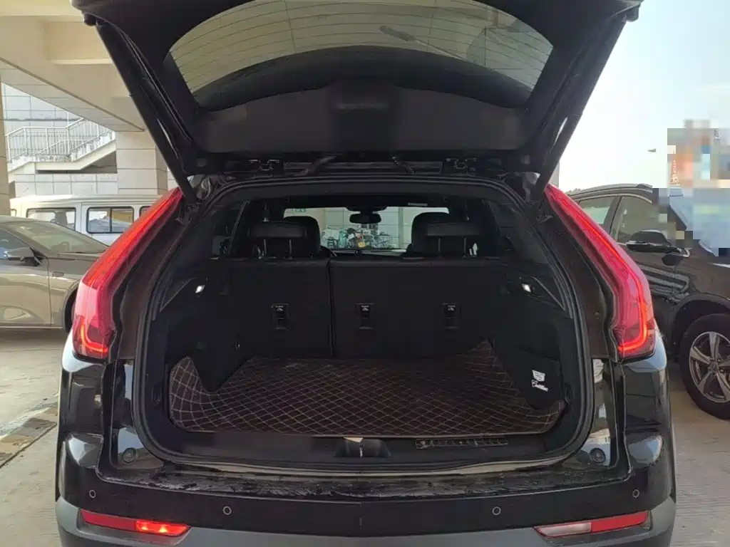 Cadillac XT4 — миниатюра 19