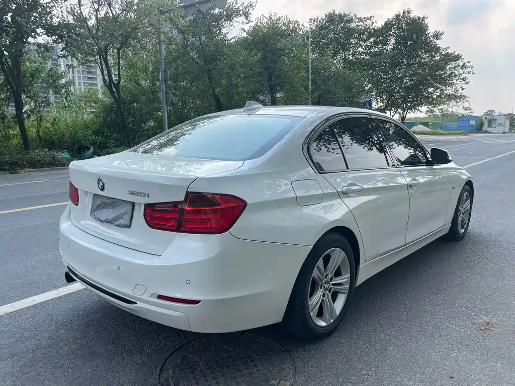 BMW 3 Series (Import) — миниатюра 5