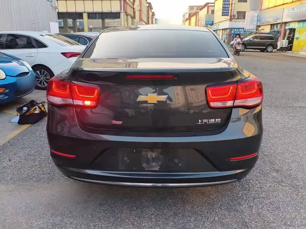 Chevrolet Malibu — миниатюра 6