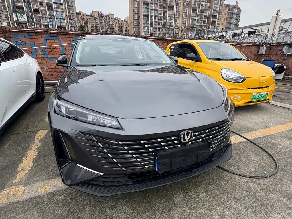 Changan Eado 2025 1.5T 500Bar Luxury