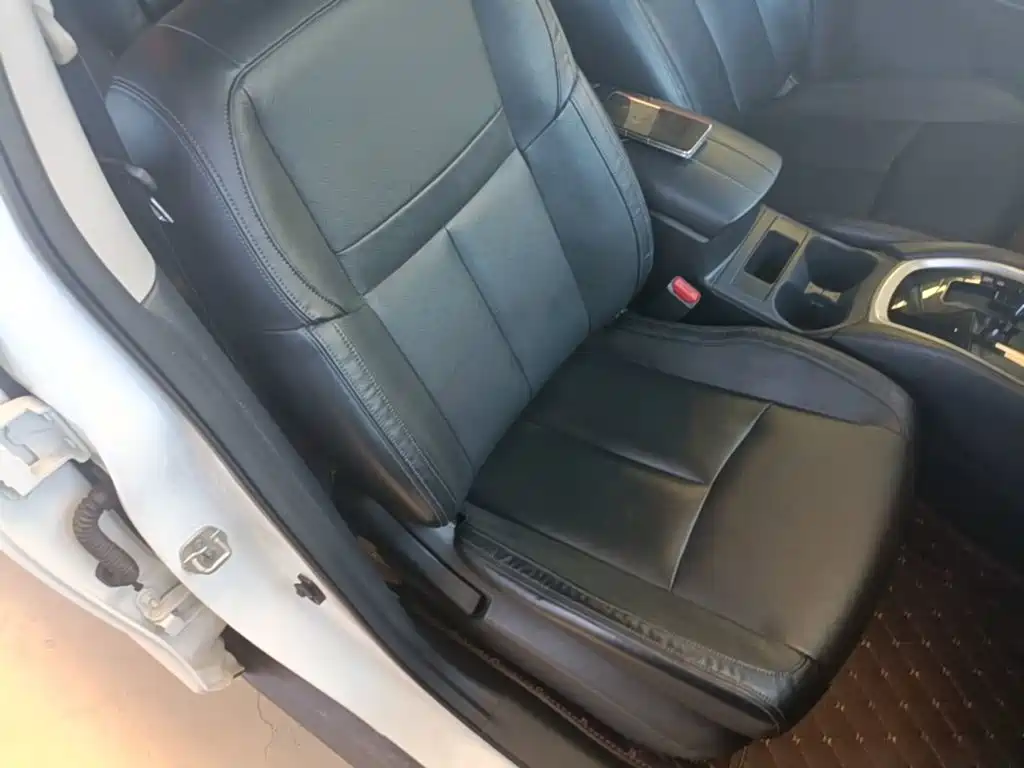 Nissan X-Trail — миниатюра 25