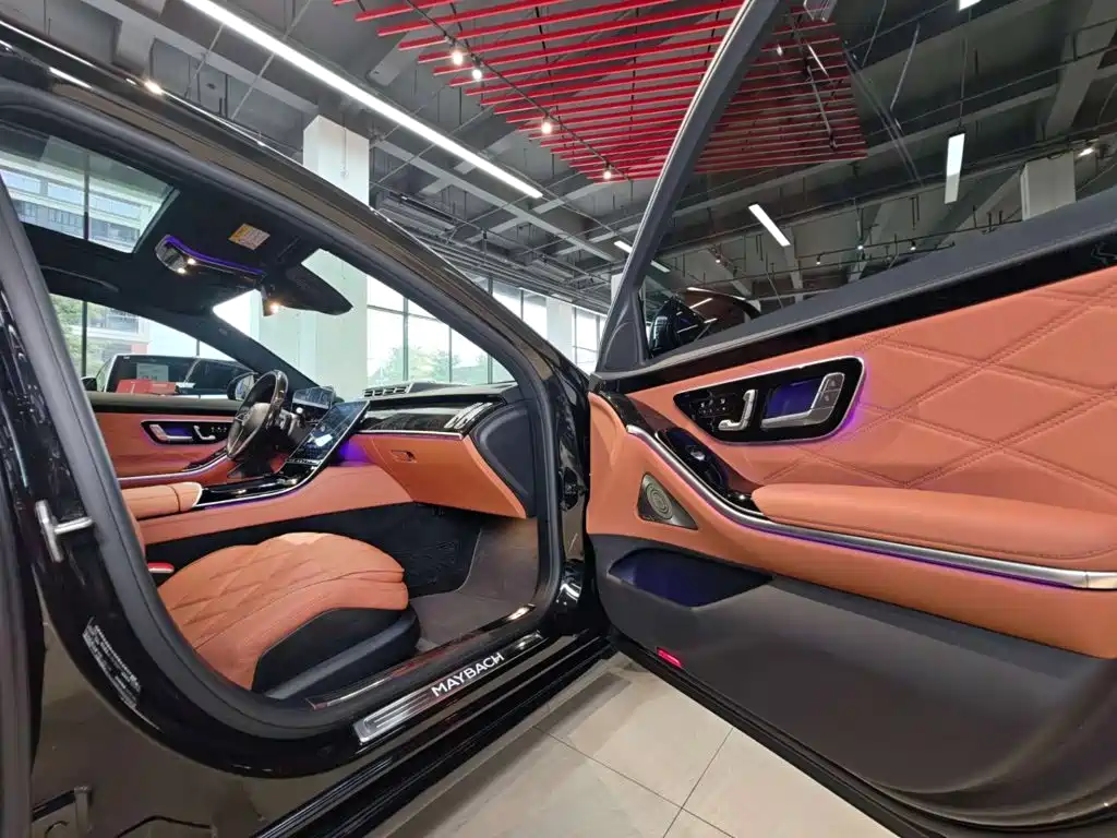 Mercedes-Benz S-Class — миниатюра 25