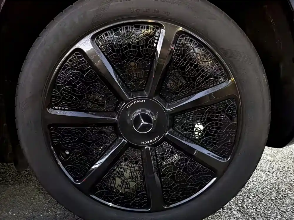 Mercedes-Benz Maybach EQS SUV 2024 EQS 680