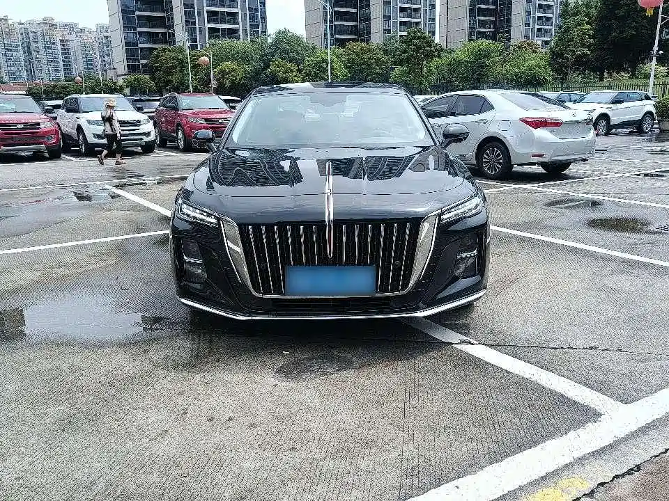 Hongqi Hongqi H5 — миниатюра 2