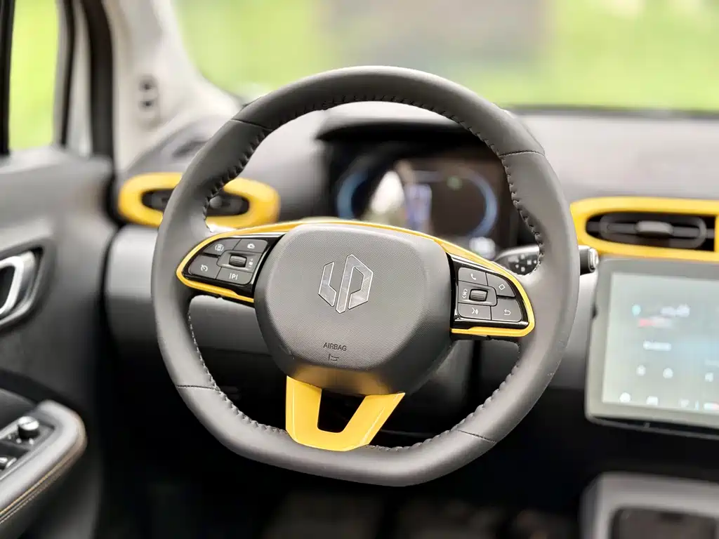 Leapmotor Leapmotor T03 — миниатюра 7