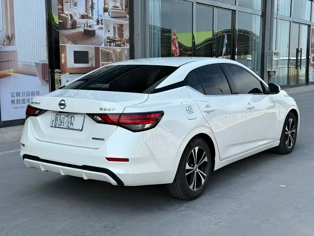 Nissan Sylphy — миниатюра 6