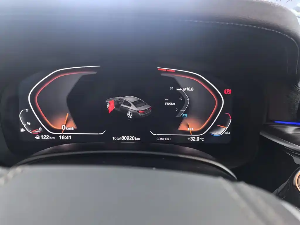 BMW 5 Series — миниатюра 5