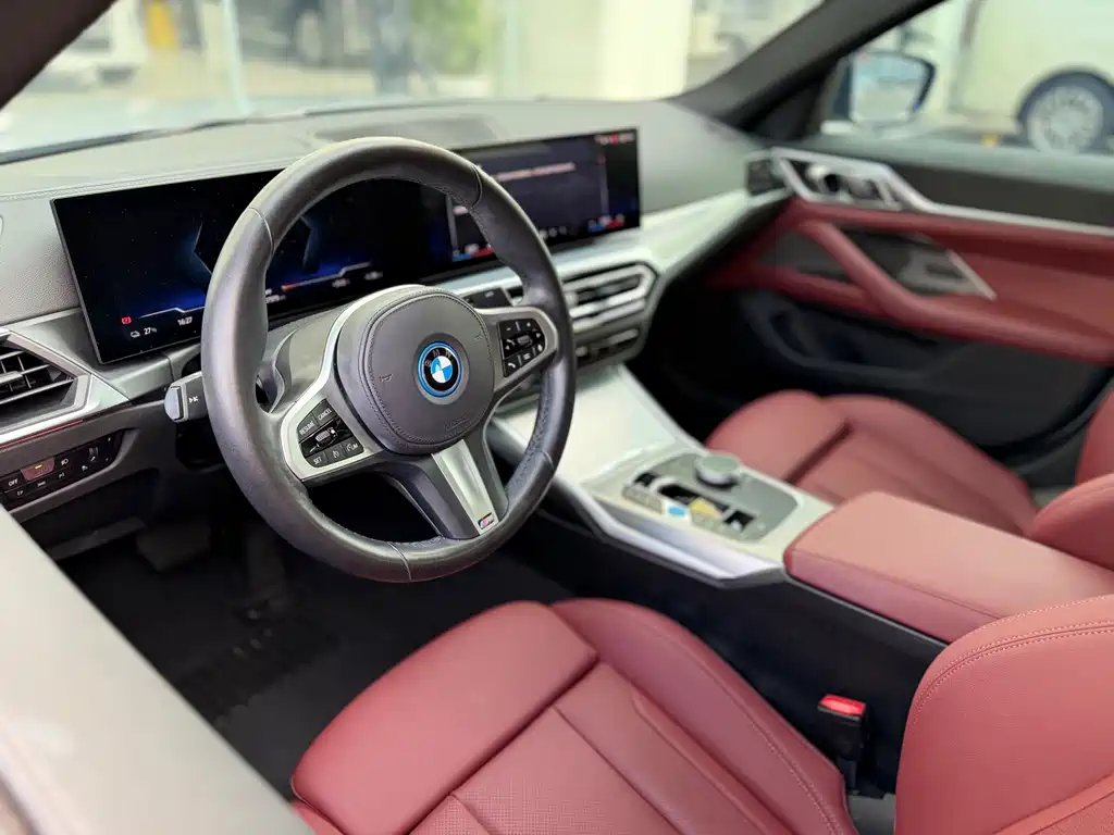 BMW i4 — миниатюра 20