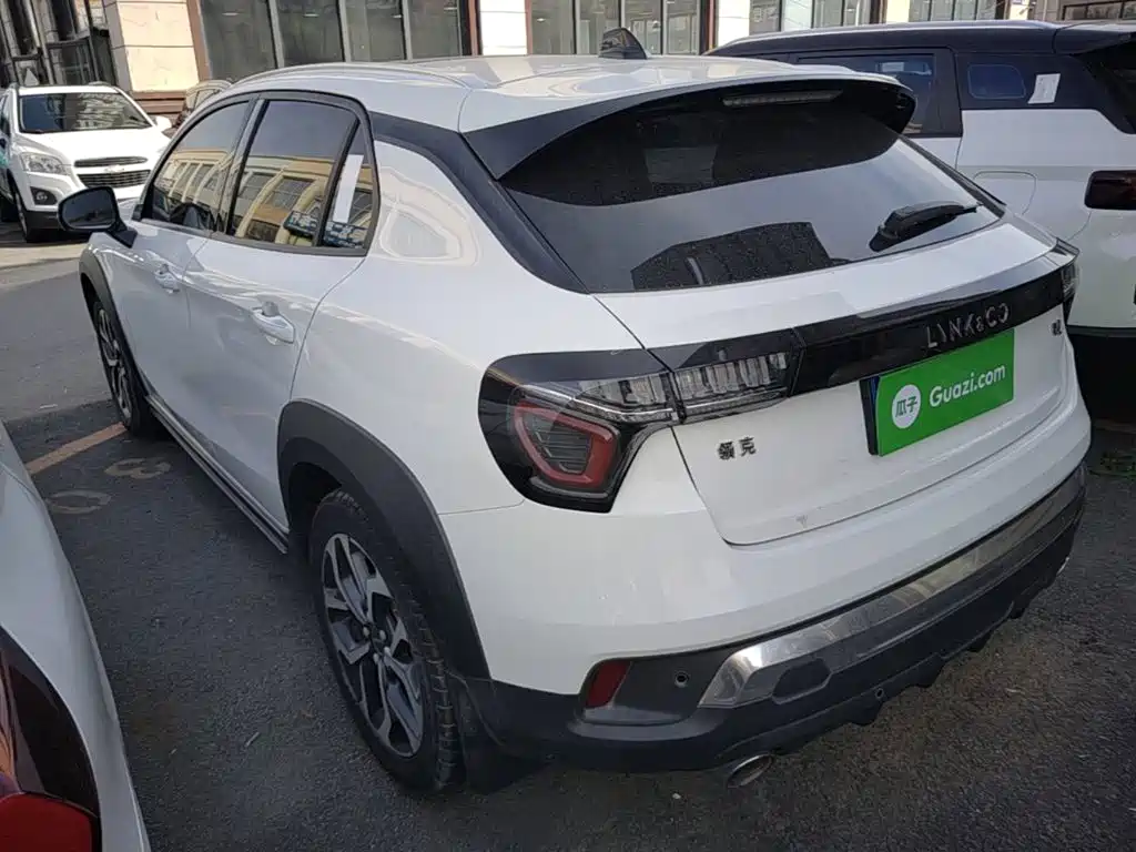 Lynk & Co 02 — миниатюра 5