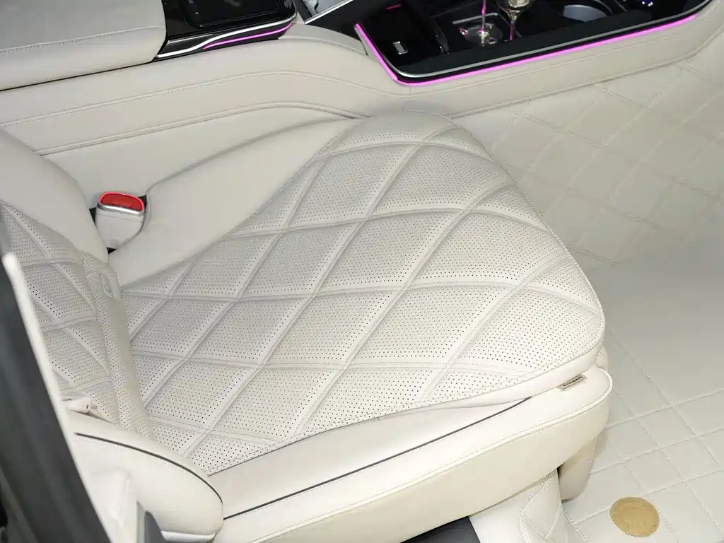 Mercedes-Benz S-Class — миниатюра 10