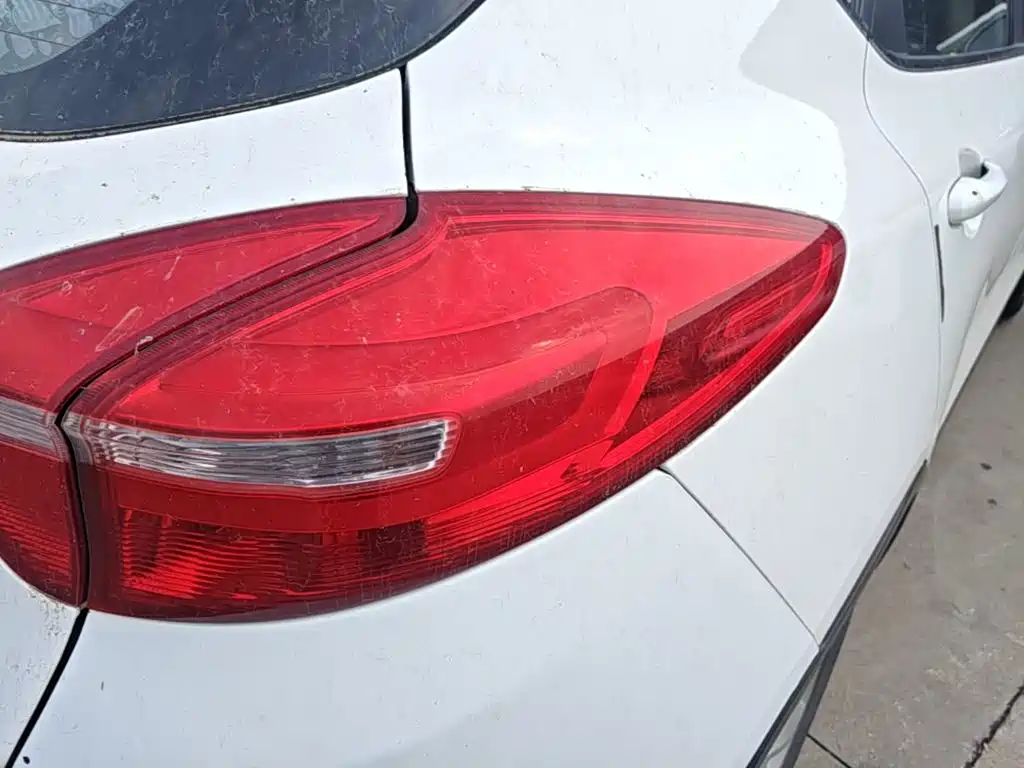 Geely Emgrand GS — миниатюра 8