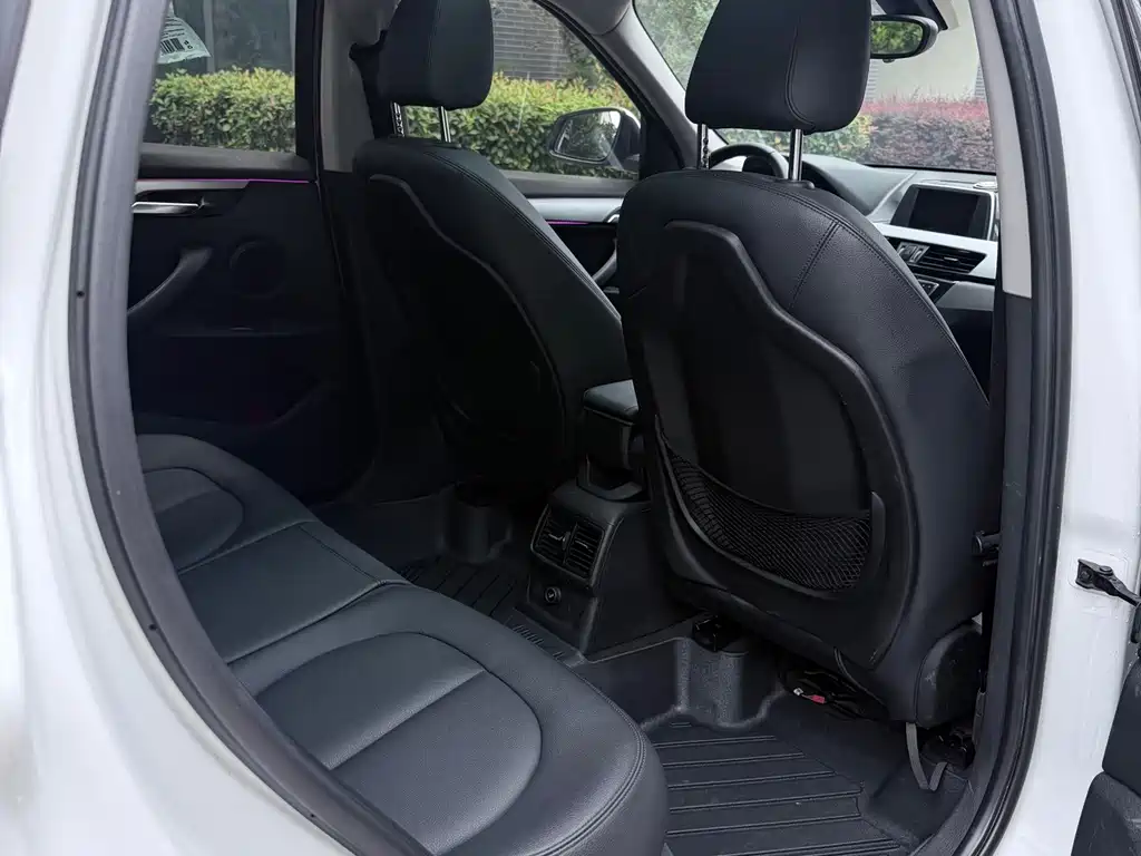 BMW X1 — миниатюра 6