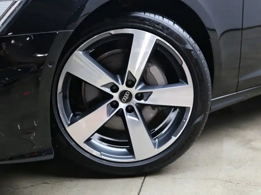 Audi A6L — миниатюра 26