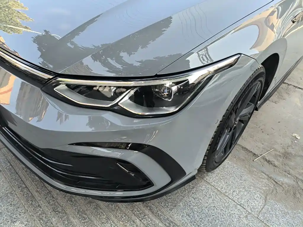 Volkswagen Golf — миниатюра 24
