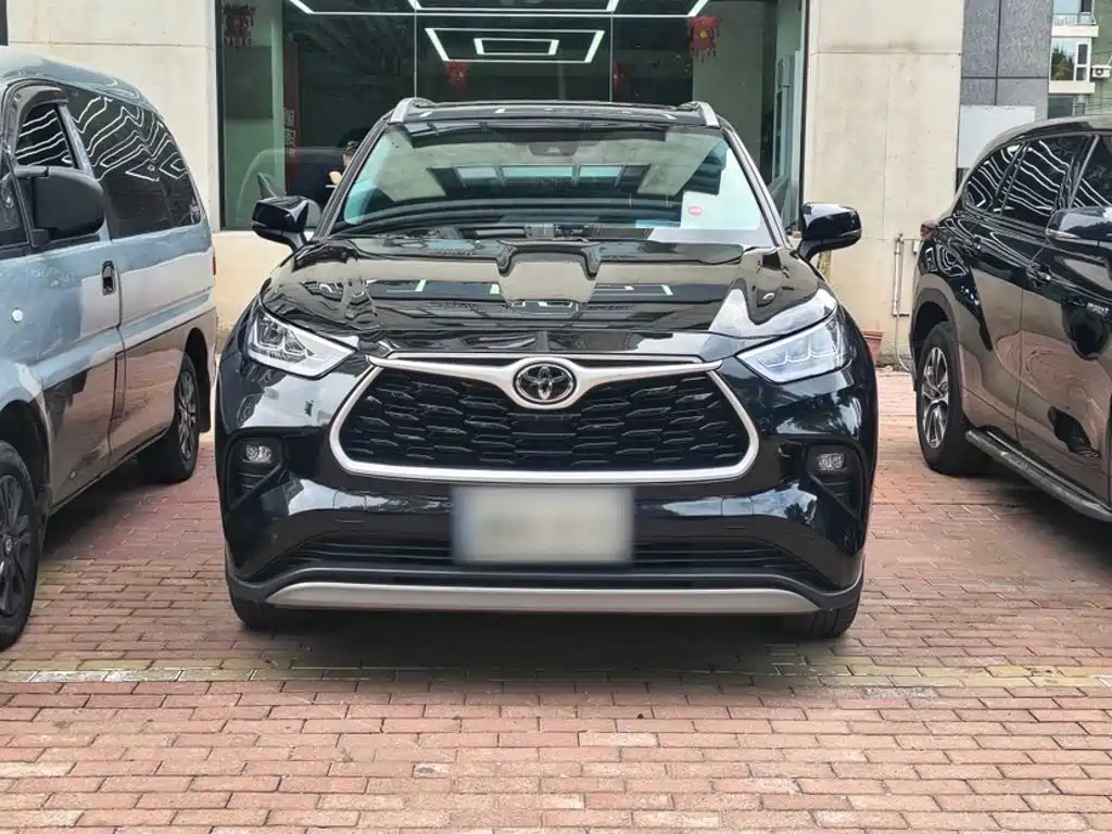Toyota Highlander — миниатюра 10