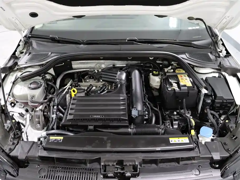 Volkswagen Golf — миниатюра 19