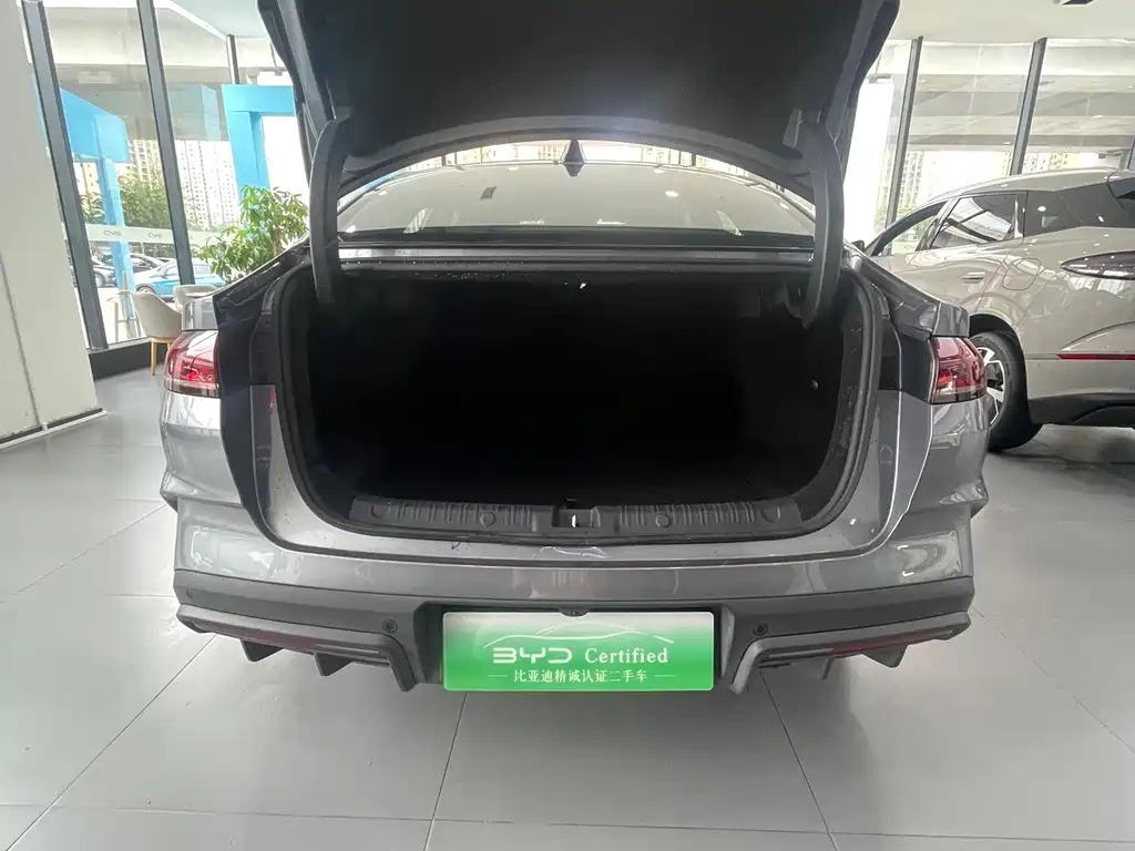 BYD Qin L — миниатюра 14
