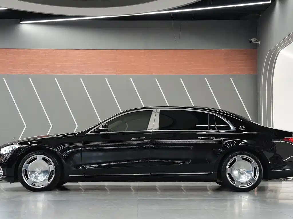 Mercedes-Benz S-Class — миниатюра 6