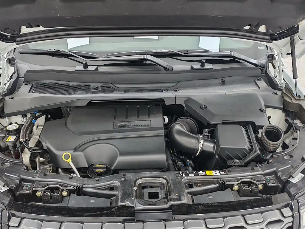 Land Rover Discovery Sport — миниатюра 17