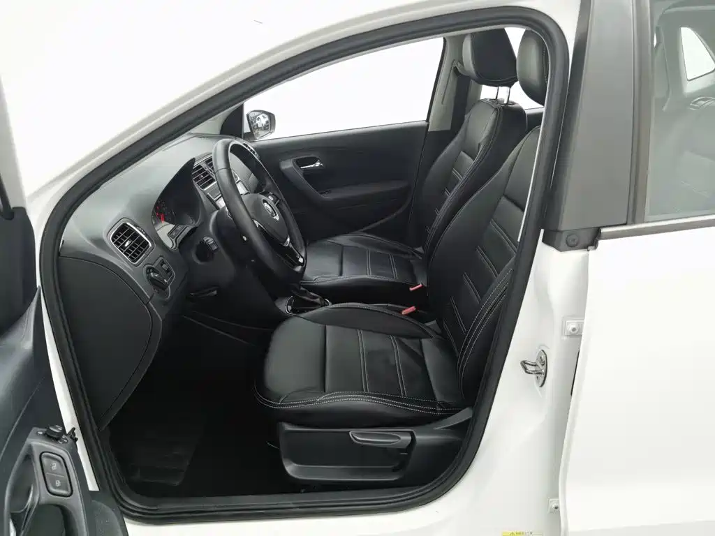 Volkswagen Polo — миниатюра 10