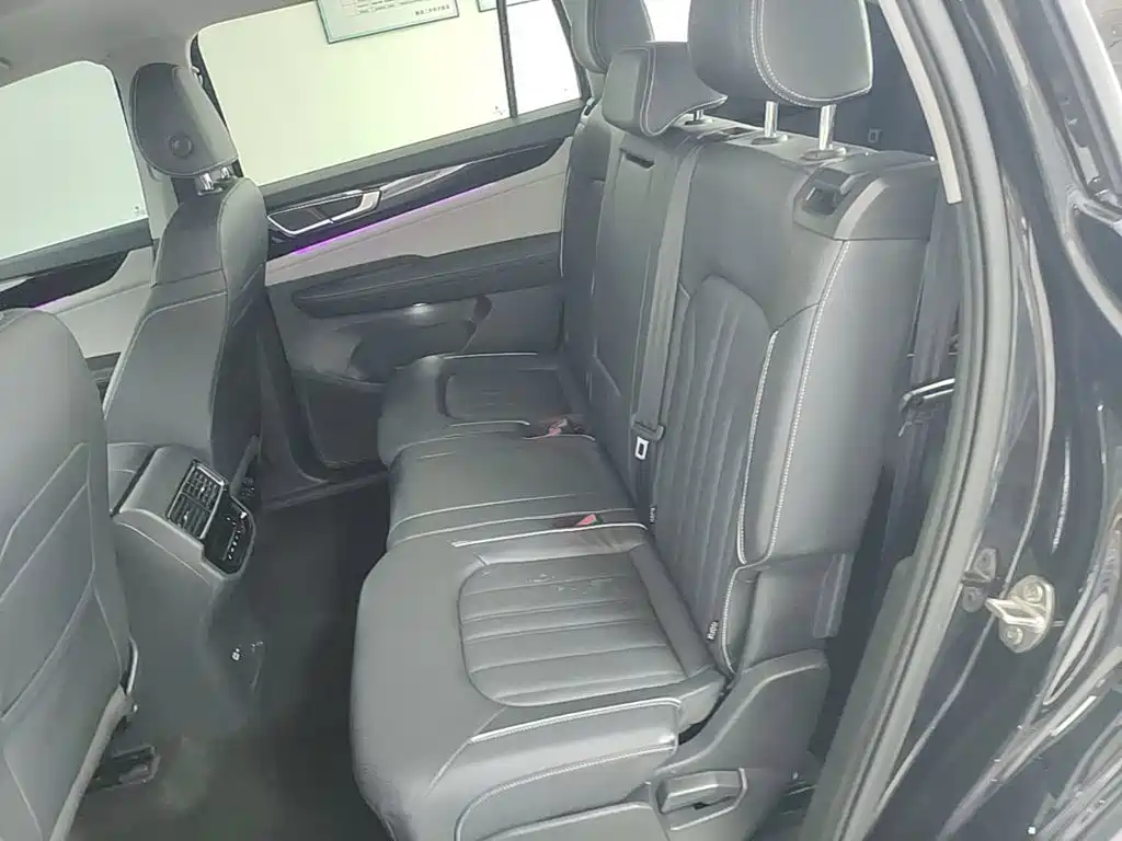 Volkswagen Teramont — миниатюра 13