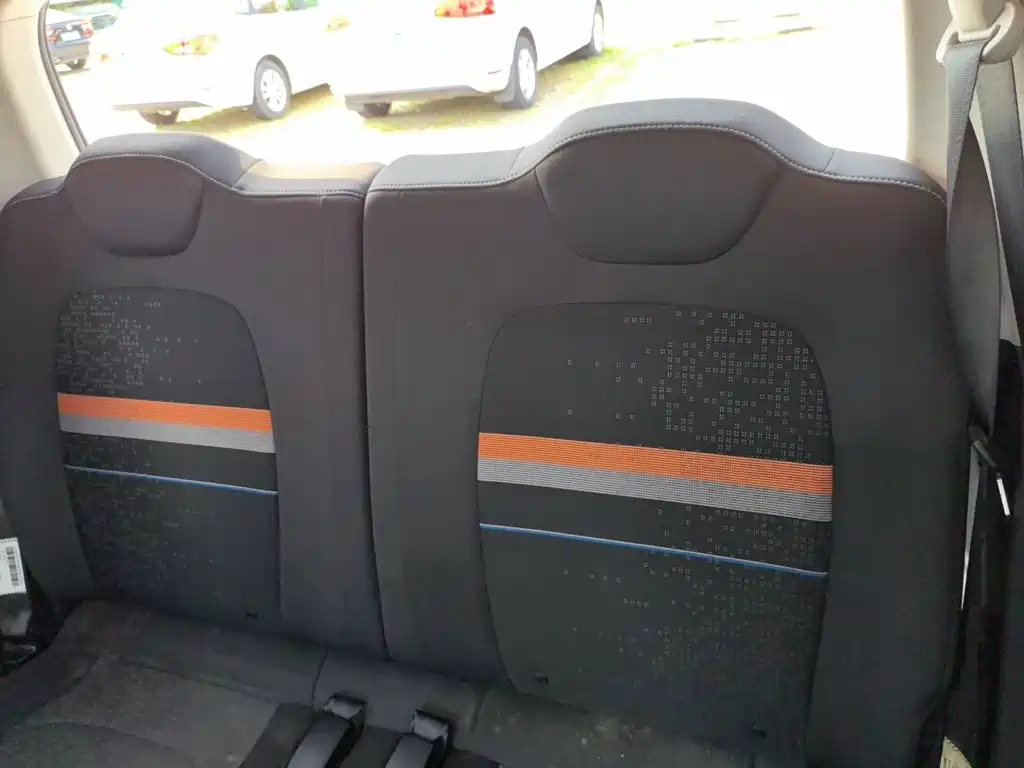 Wuling MINIEV — миниатюра 18