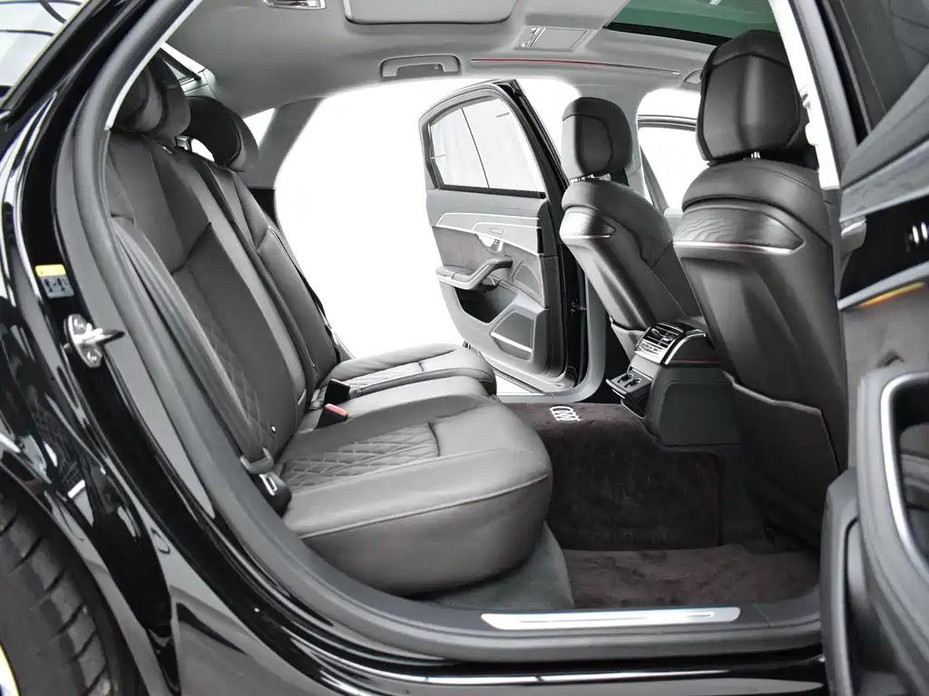 Audi A8 — миниатюра 22