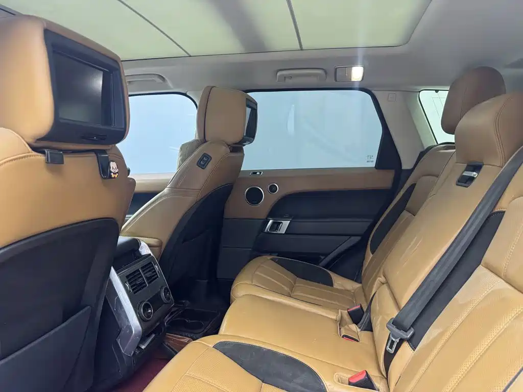 Land Rover Sport — миниатюра 10