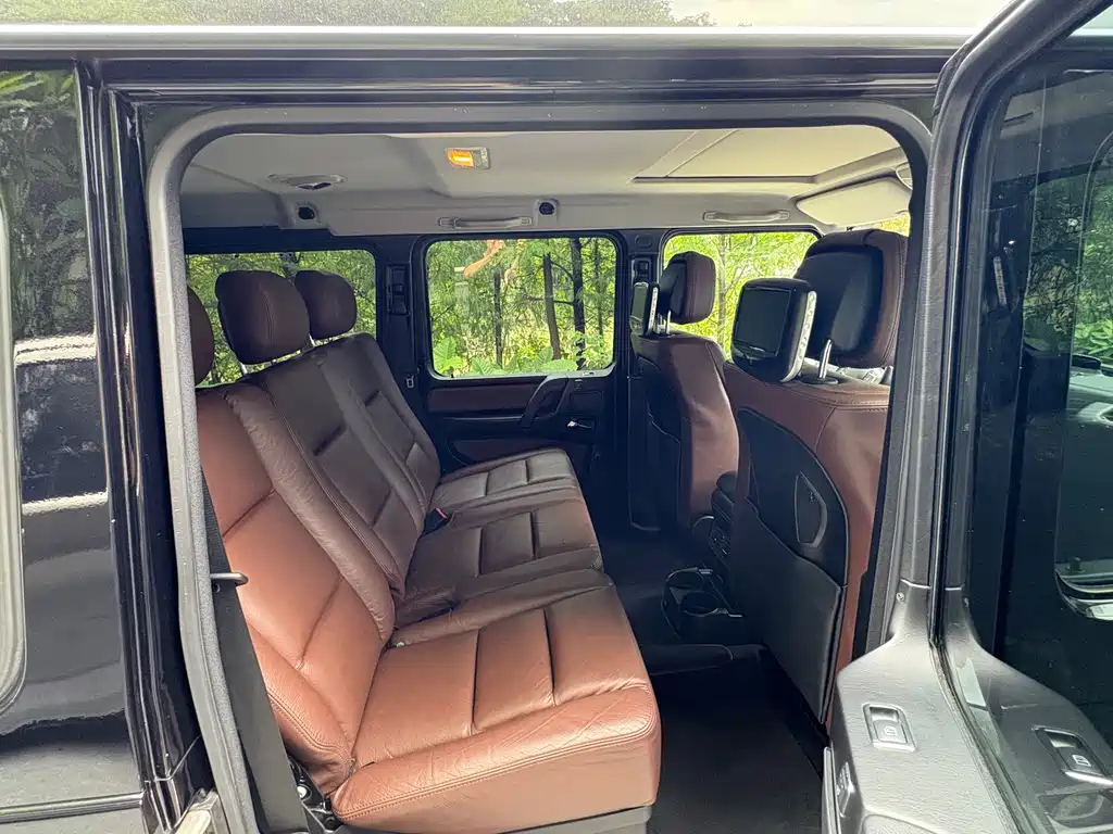 Mercedes-Benz G-Class — миниатюра 12