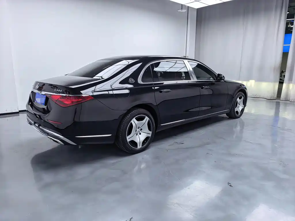 Mercedes-Benz S-Class — миниатюра 17
