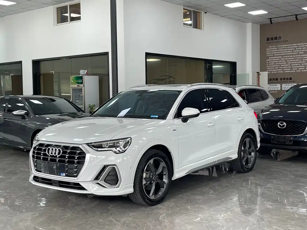 Audi Q3 2022 35 TFSI Fashion Dynamic Type