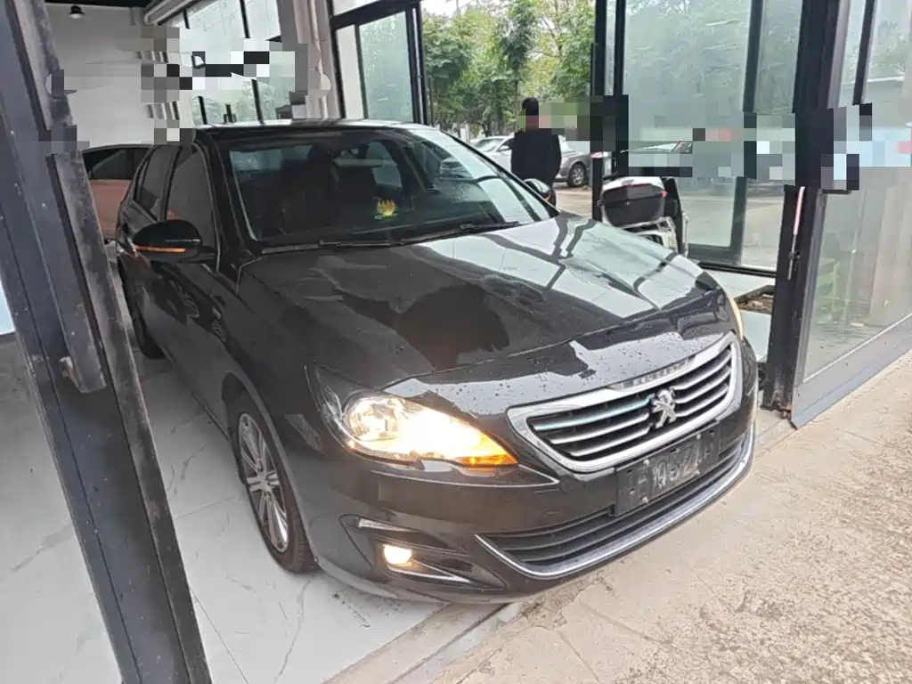 Peugeot 408 — миниатюра 4